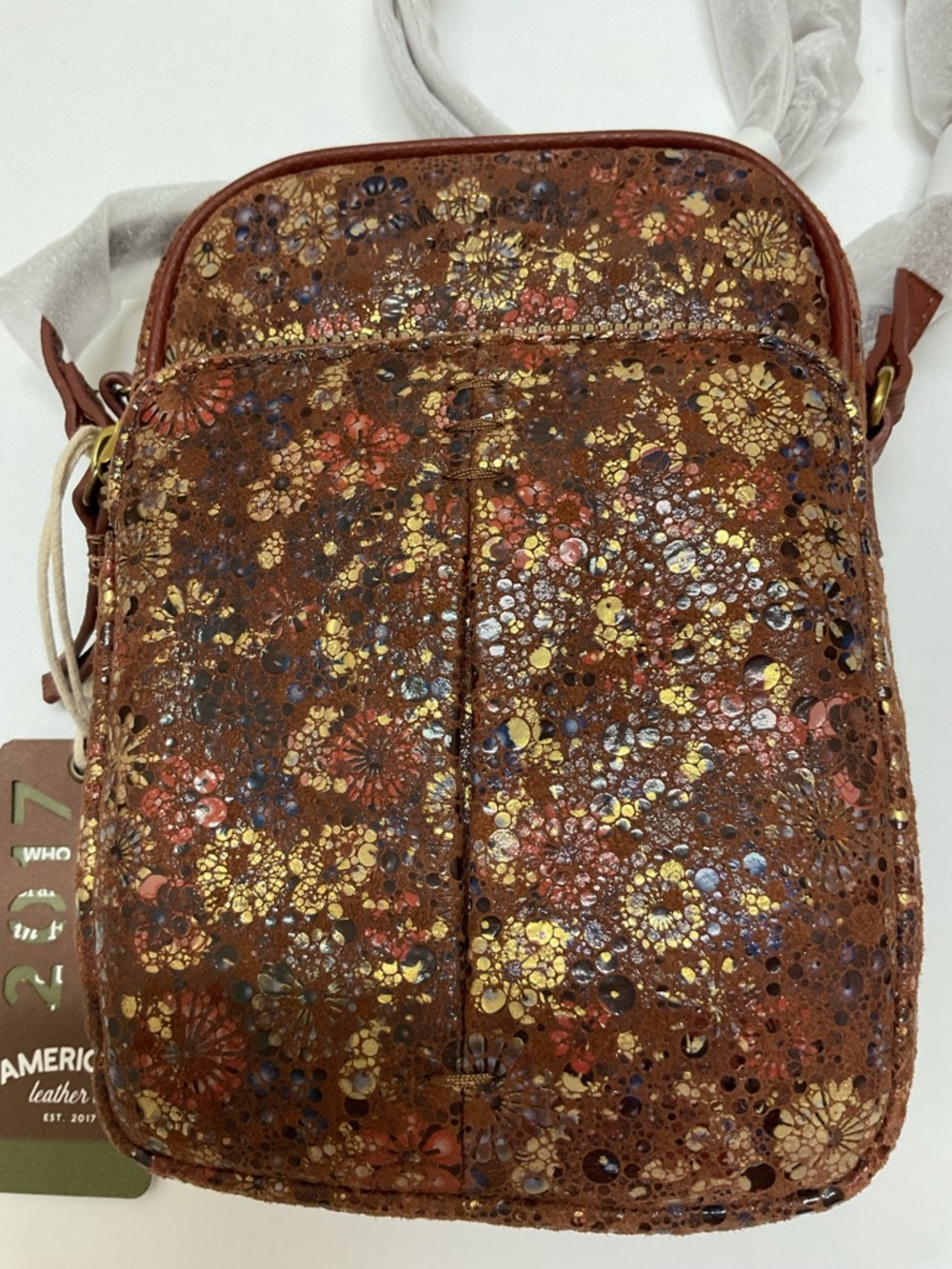 AMERICAN LEATHER CO Cleveland Mini Floral Crossbody Bag NWT - Picture 2 of 13